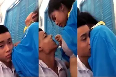 Pelajar SMP Ngenyot Nenen Dalam Kelas Kosong