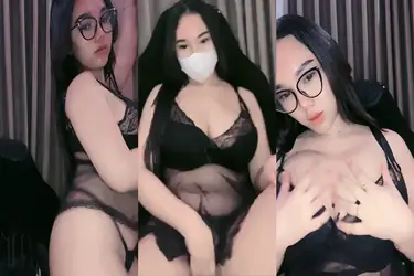 Ratu Glowing Montok Pamer Lingerie Hitam